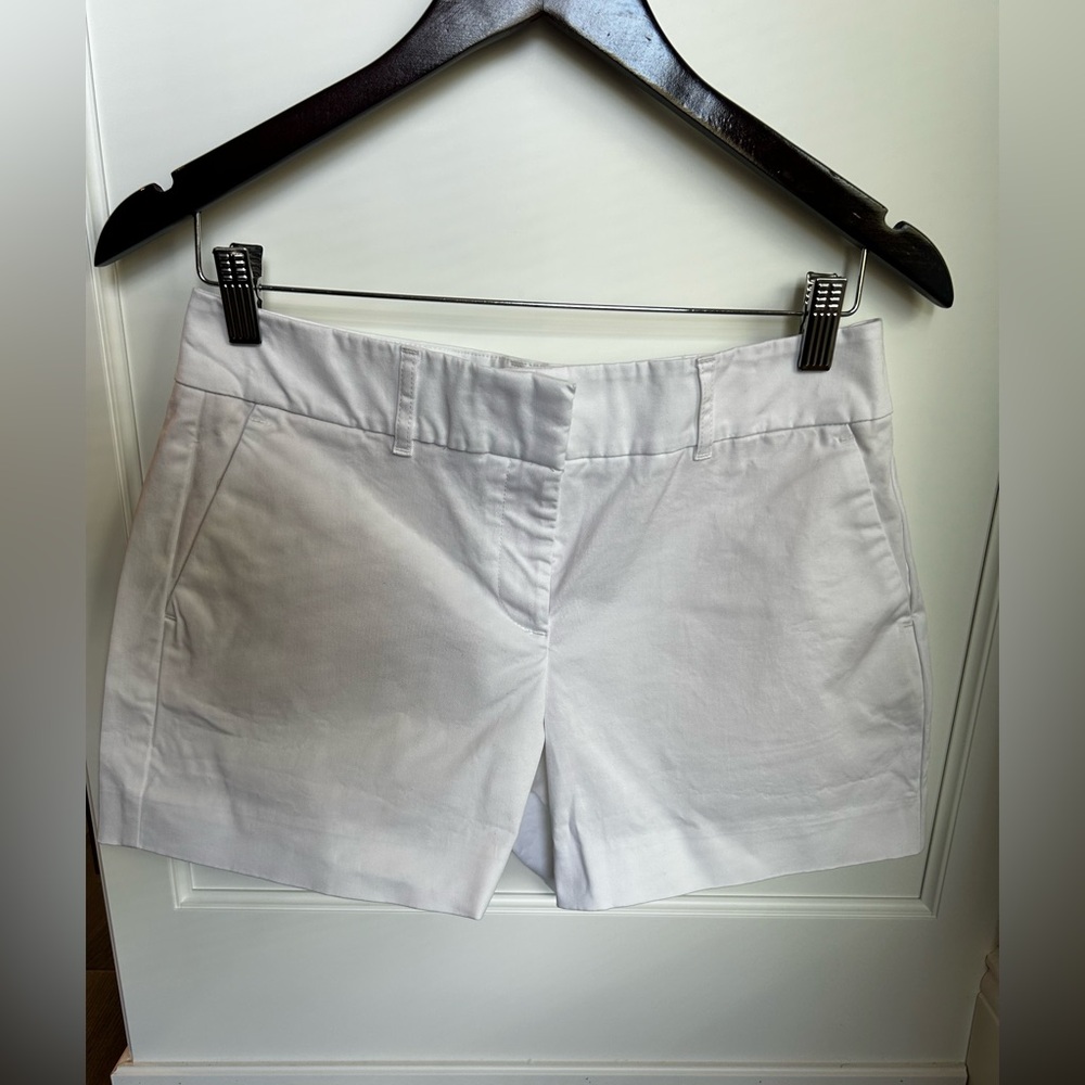 Ann Taylor Factory Women's White Shorts- 4”